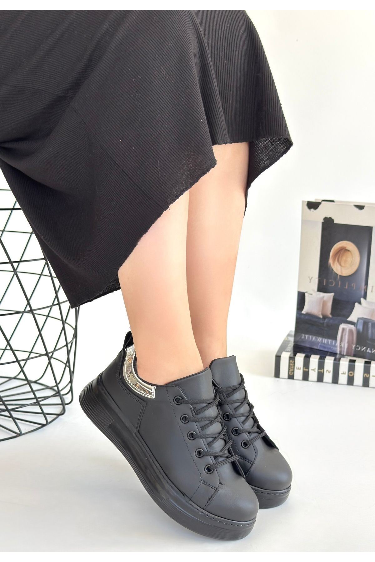 Sofio Siyah Spor Ayakkabı Arka Duruş