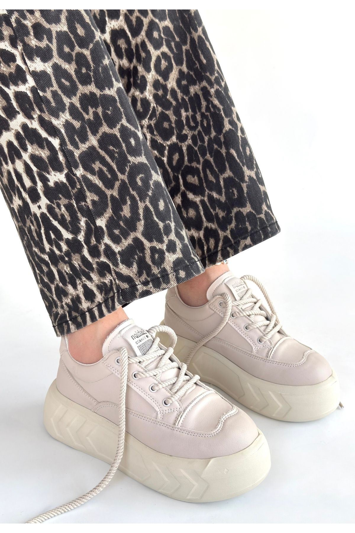 Emwa Bej Sneaker Yan Profil ve Yüksek Taban