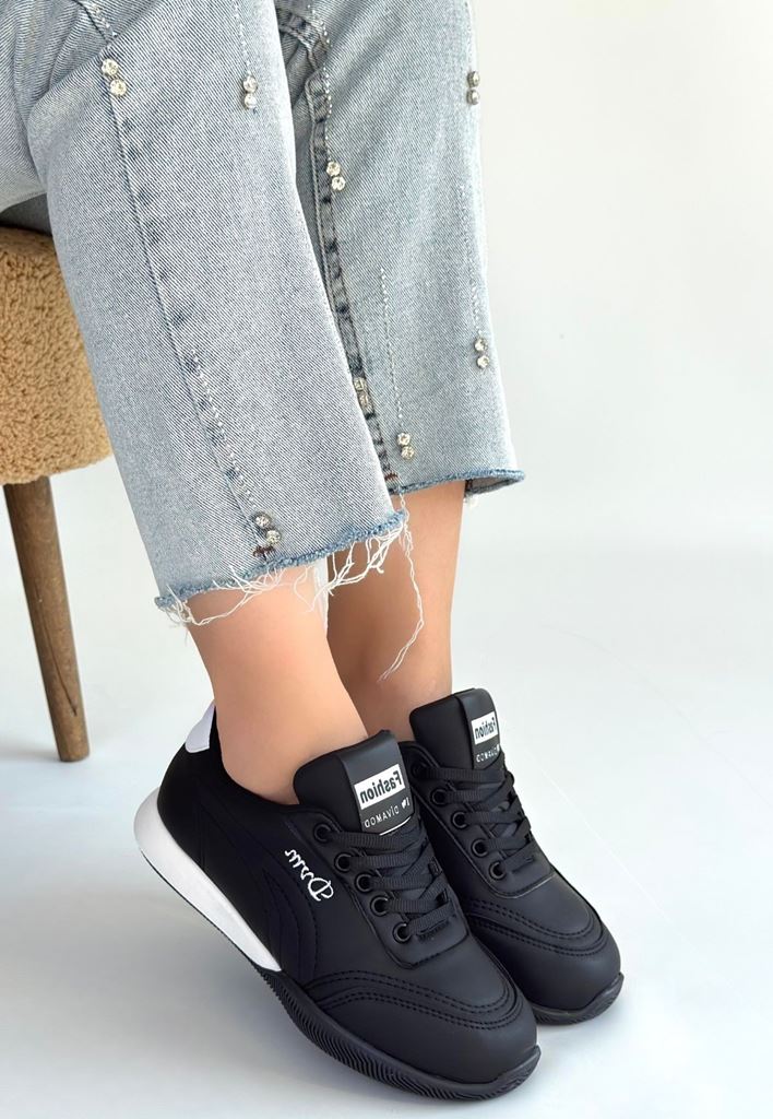 Tawen Siyah Spor Ayakkabı Arka Duruş