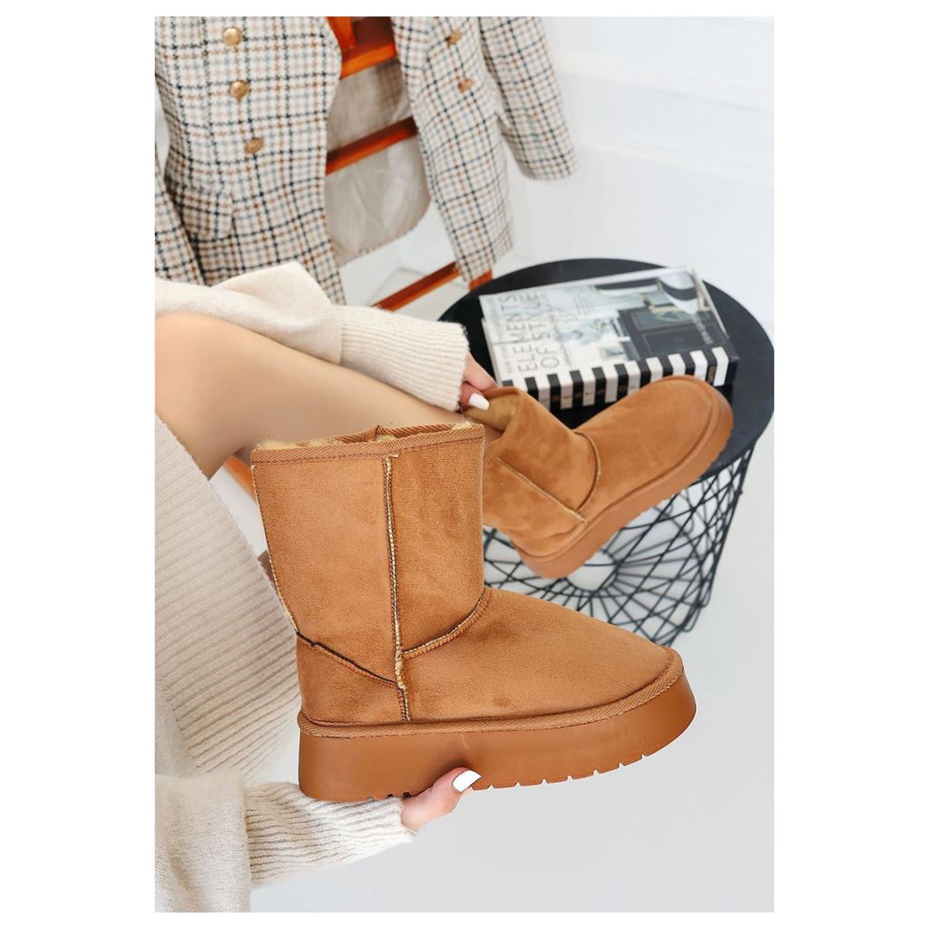 Sophia Taba Süet Bot