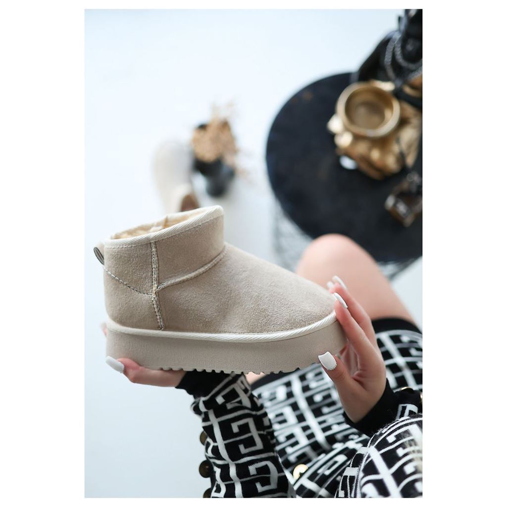 Linne Bej Platform Tabanlı İçi Kürklü Süet Kadın Mini Bot