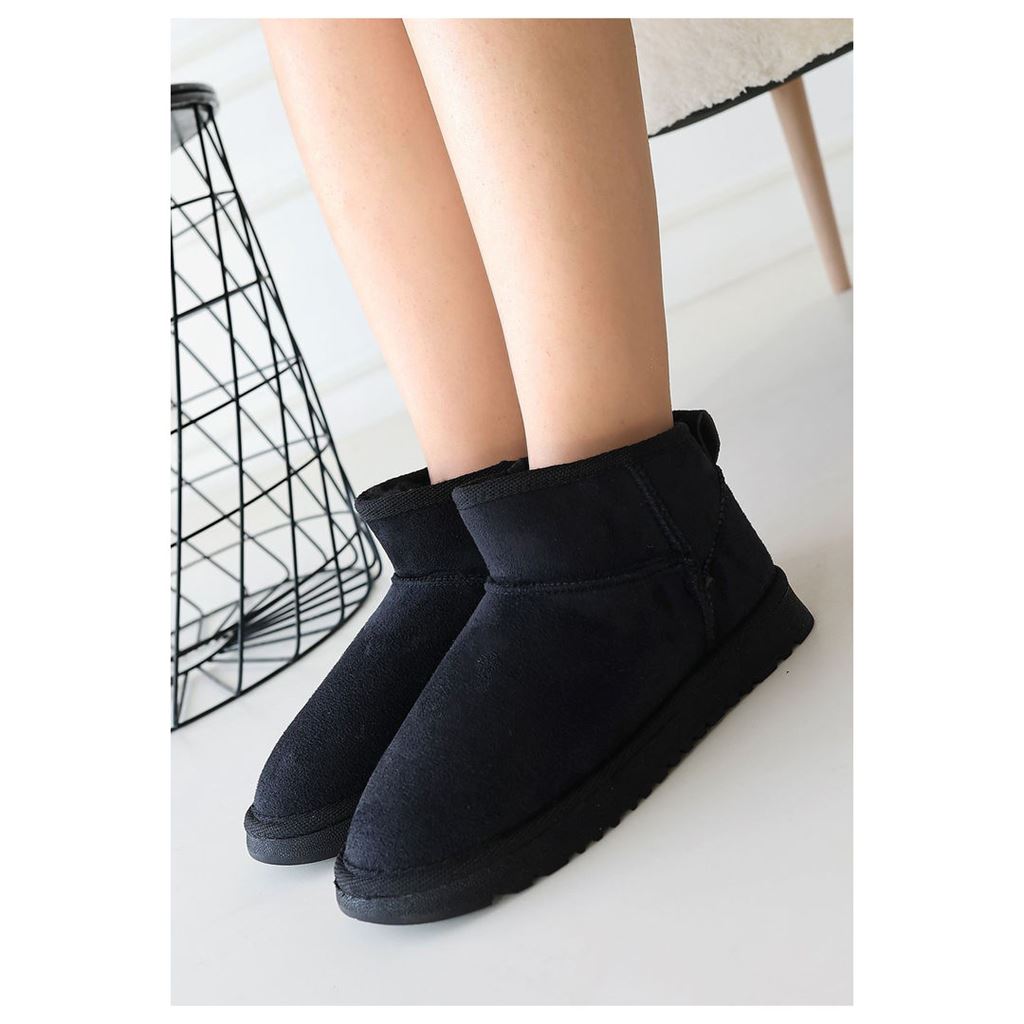 Elsa Siyah Süet İçi Kürklü Kadın Panduf Bot