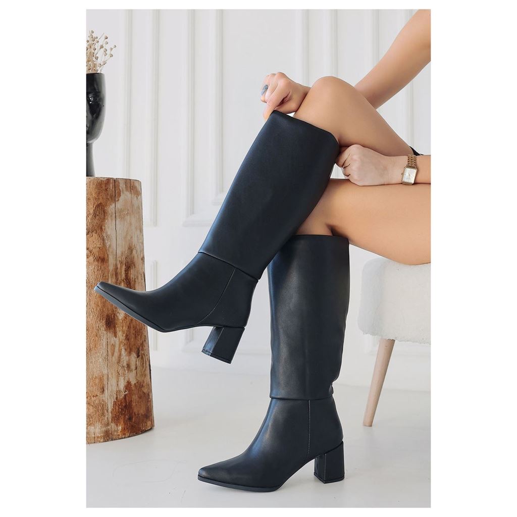 Roksa Siyah Cilt Topuklu Çizme