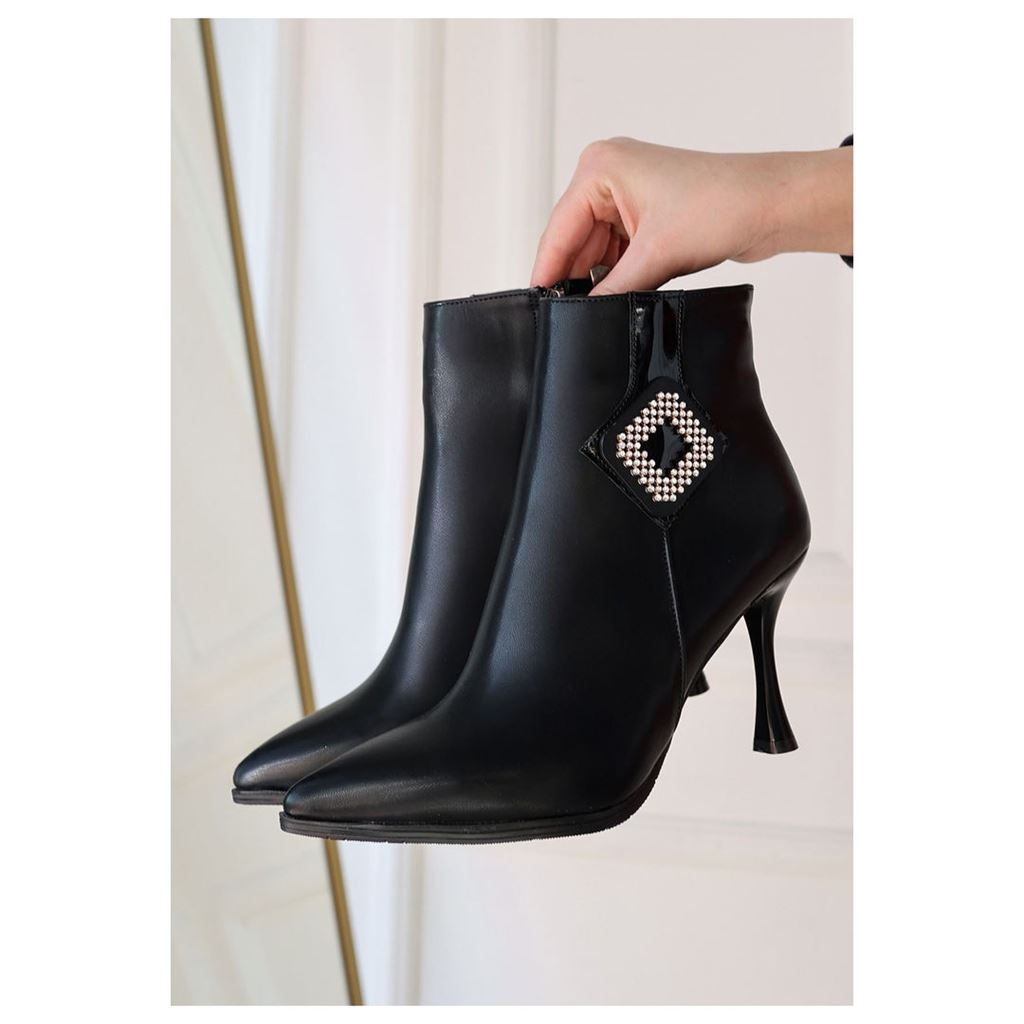 Moose Siyah Cilt Topuklu Bot