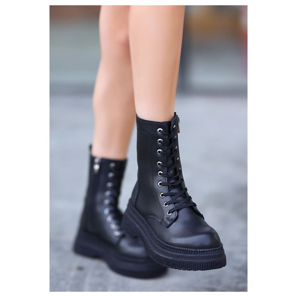 Roxan Siyah Cilt Bağcıklı Bot