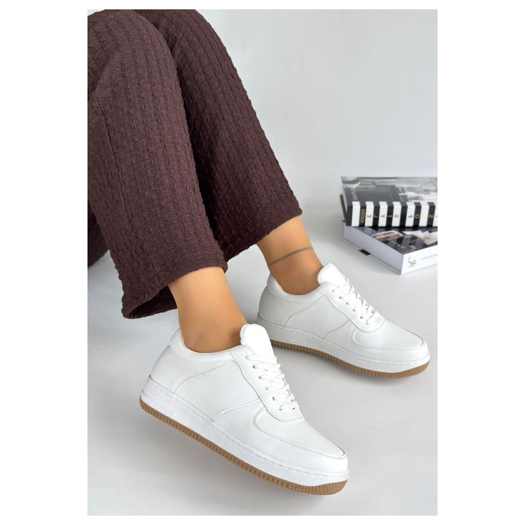 Ceyyan Beyaz Cilt Bağcıklı Spor Ayakkabı