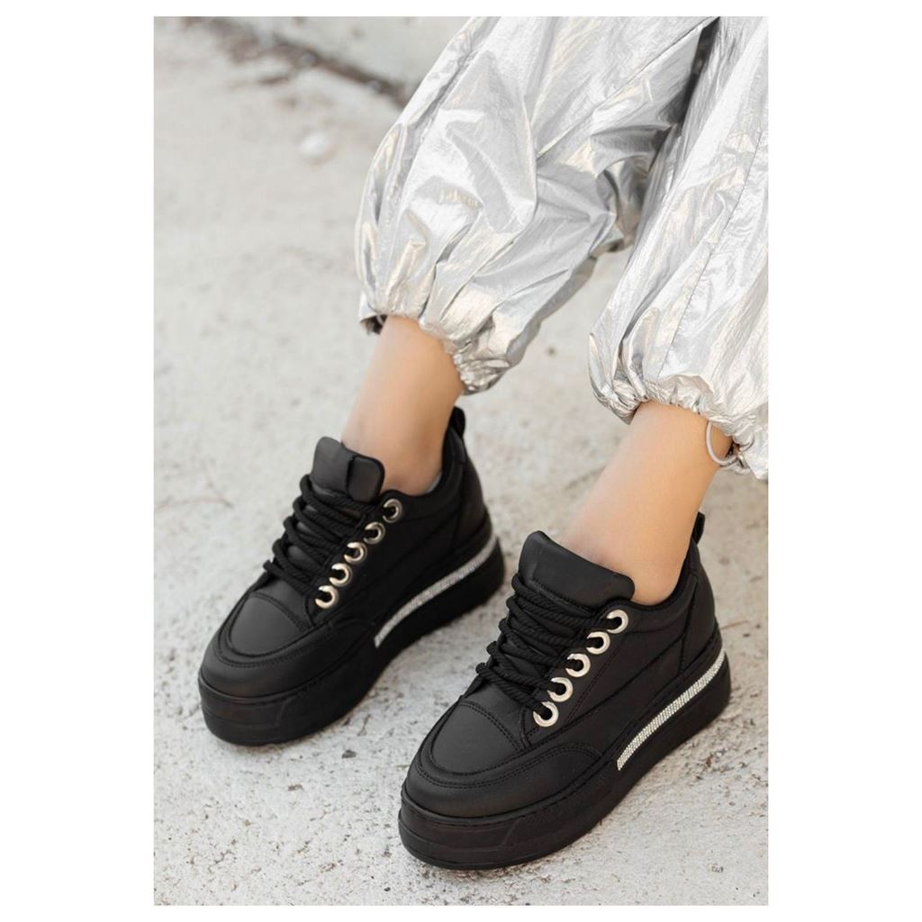 Lulu Siyah Cilt Bağcıklı Spor Ayakkabı