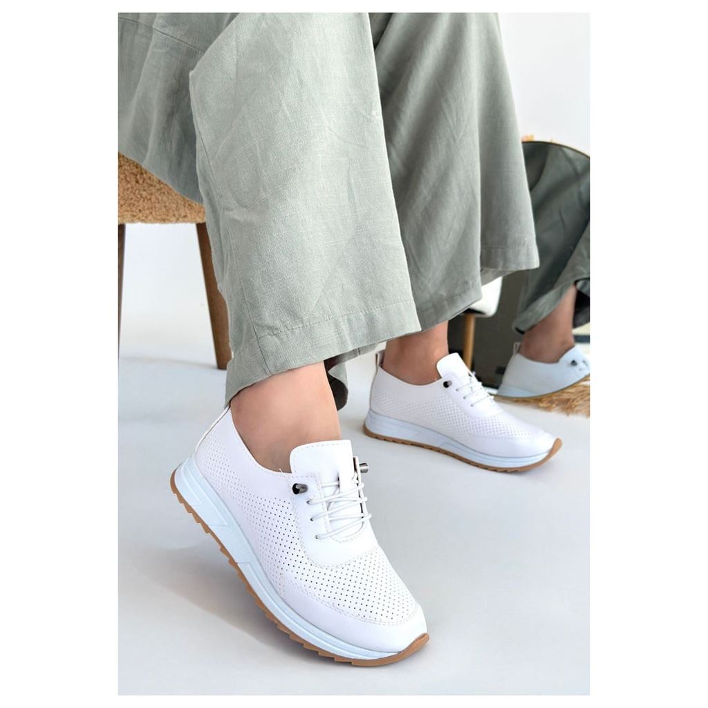 Tone Beyaz Cilt Bağcıklı Spor Ayakkabı