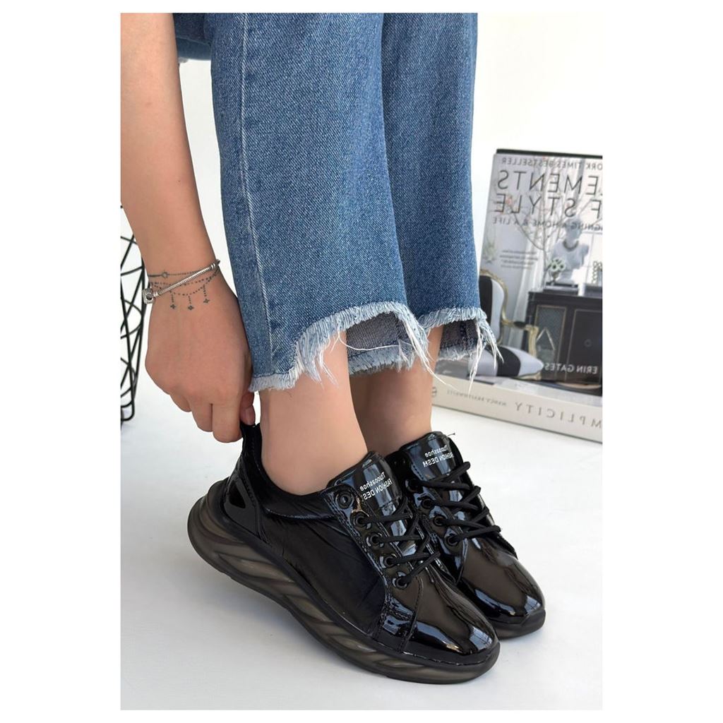 Piona Siyah Rugan Gri Tabanlı Spor Ayakkabı