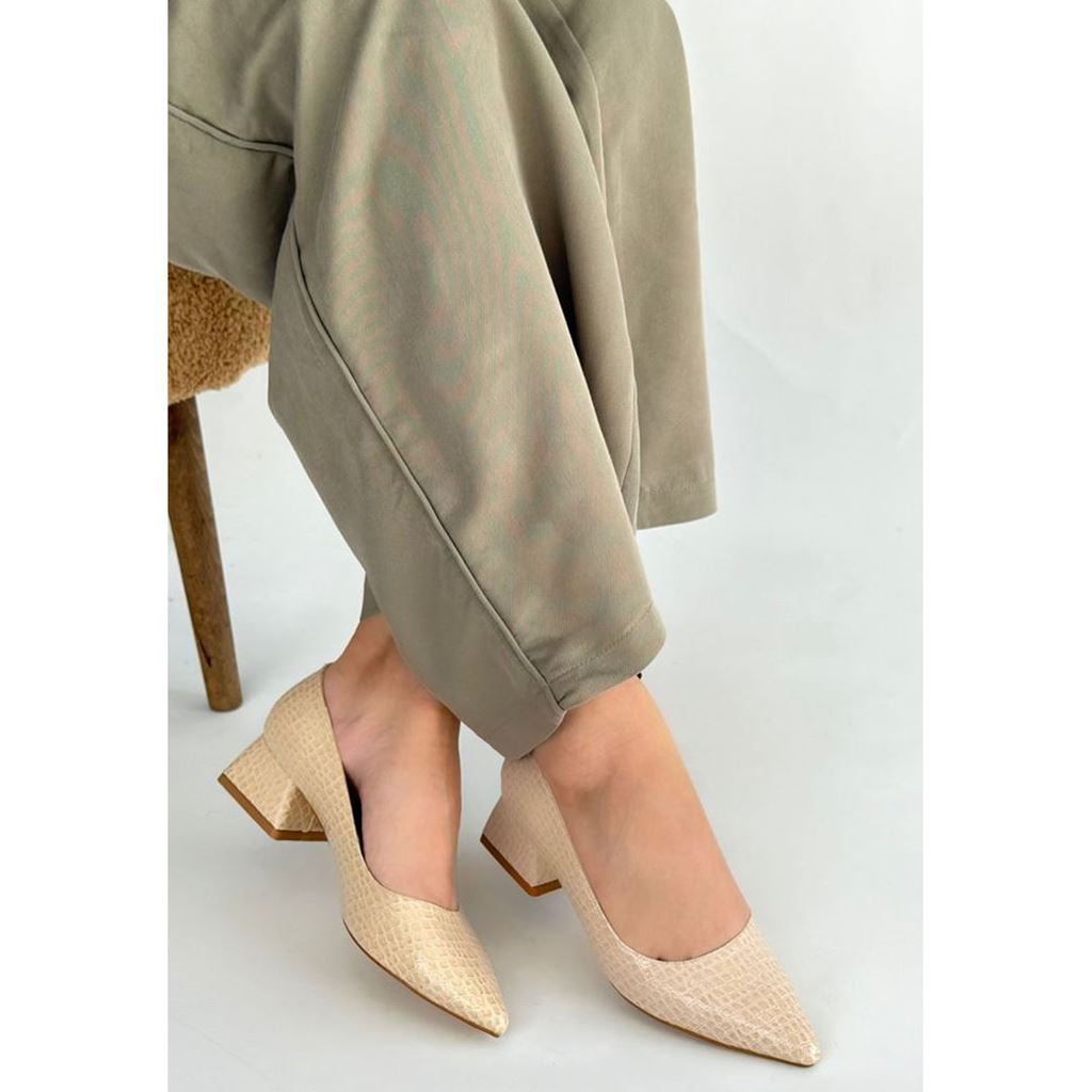 Meort Bej Rugan Topuklu Ayakkabı