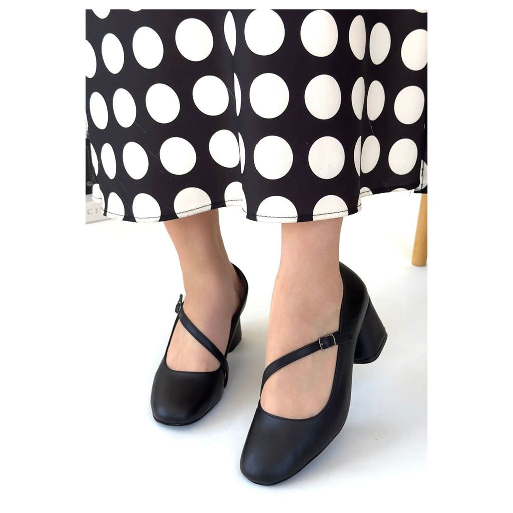 Kier Siyah Cilt Topuklu Ayakkabı