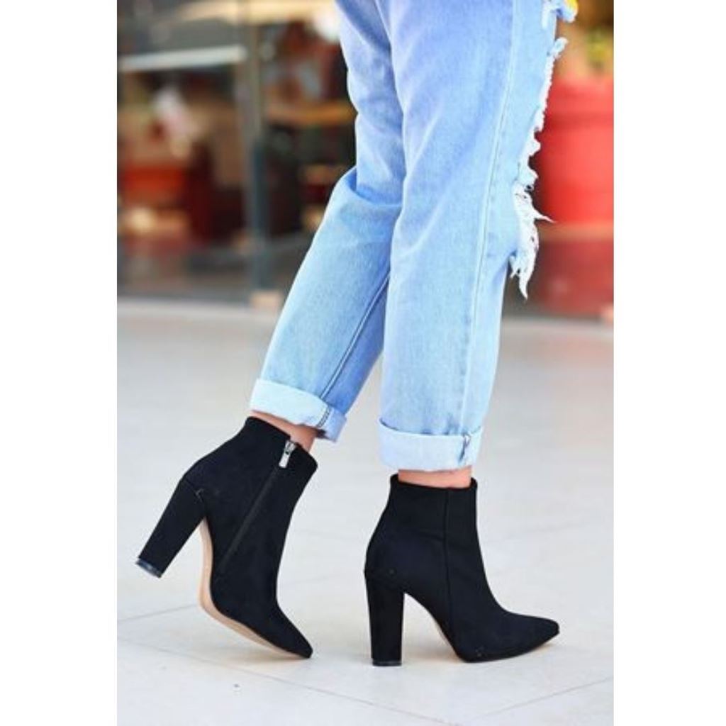 Loora Siyah Süet Topuklu Bot