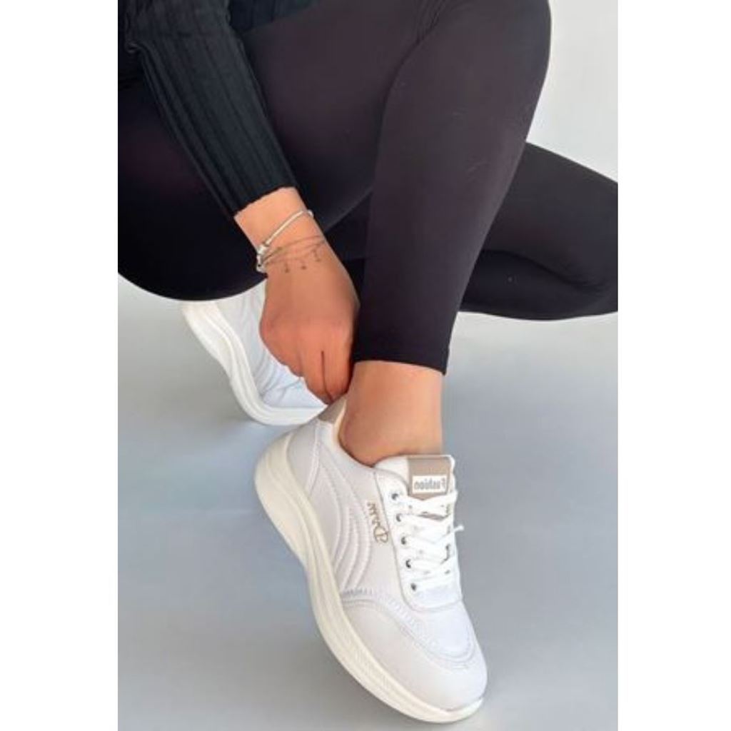 Yejja Beyaz Cilt Bağcıklı Spor Ayakkabı