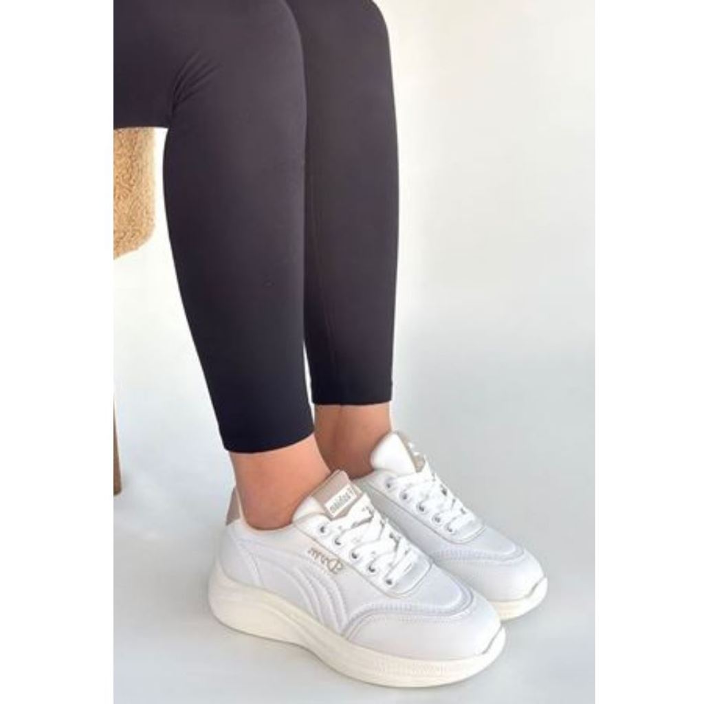 Yejja Beyaz Cilt Bağcıklı Spor Ayakkabı