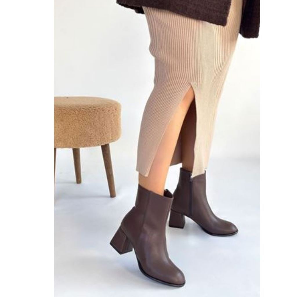 Tendy Kahverengi Cilt Topuklu Bot