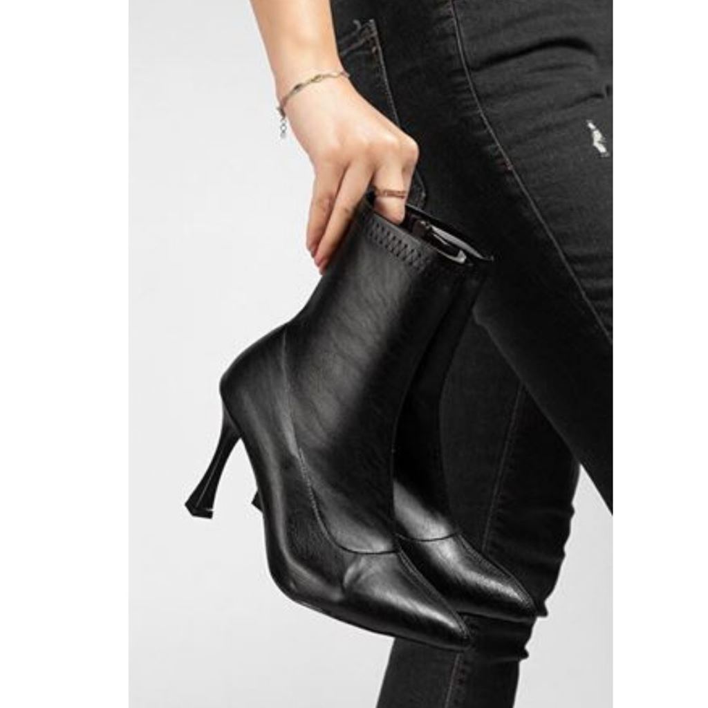 Orjen Siyah Cilt Streç Topuklu Bot