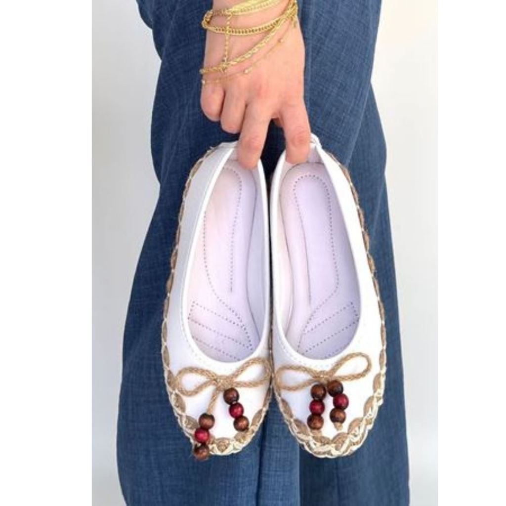 Ilwe Beyaz Cilt Babet Ayakkabı