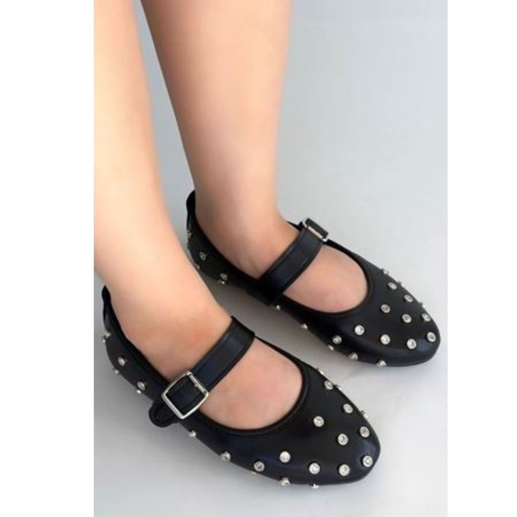 Ritta Siyah Cilt Kemerli Babet Ayakkabı