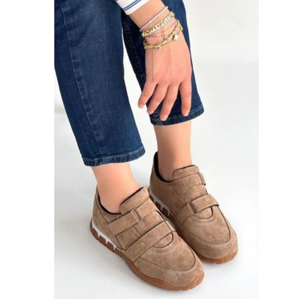 Tunga Bej Süet Cırt Cırtlı Spor Ayakkabı