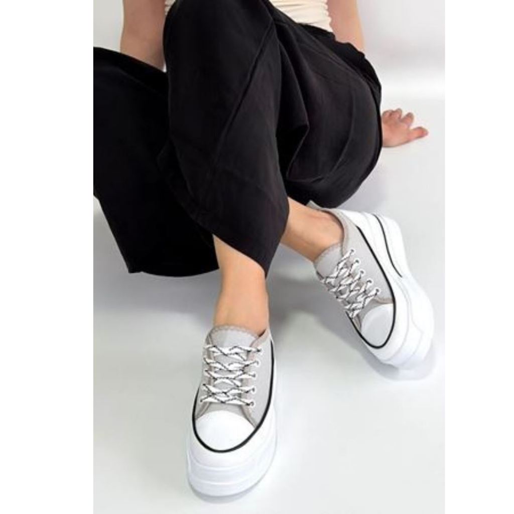 Dalen Gri Keten Bağcıklı Spor Ayakkabı