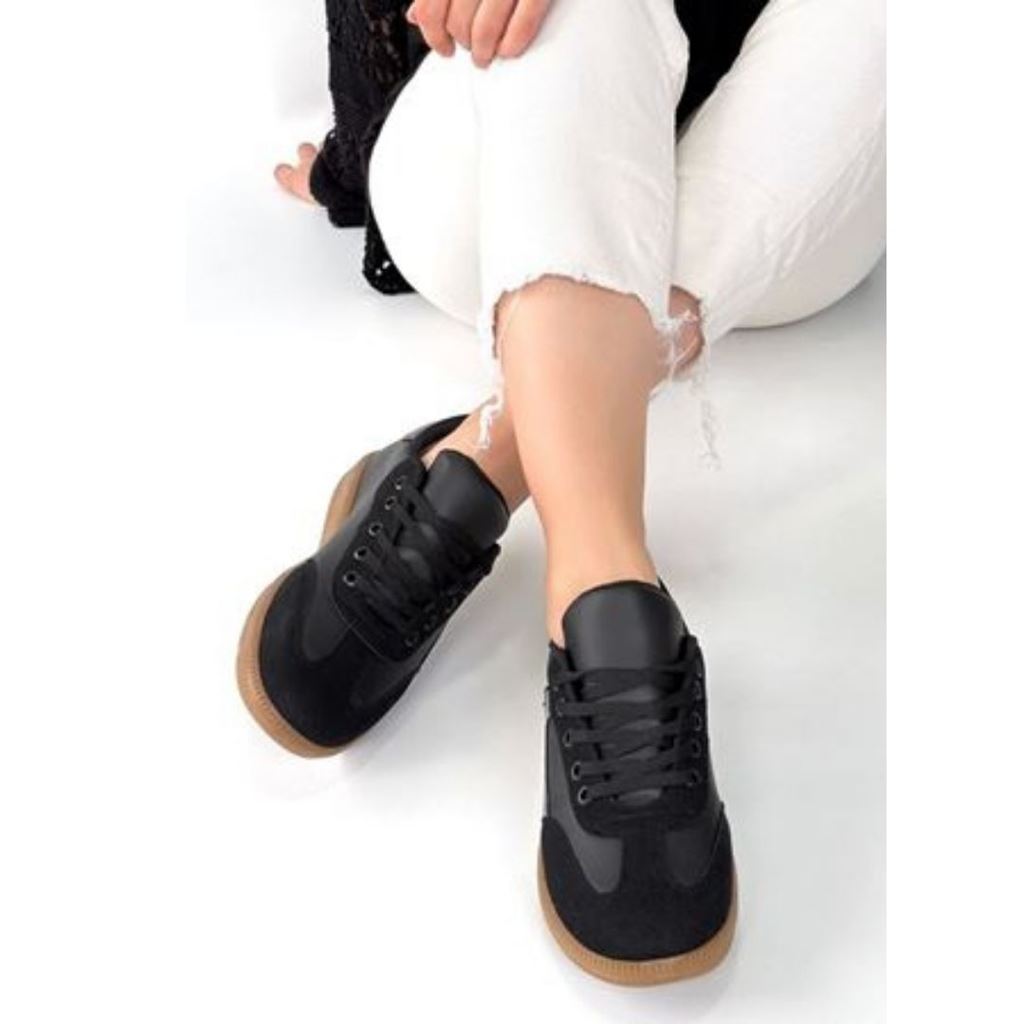 Mier Siyah Cilt Bağcıklı Spor Ayakkabı