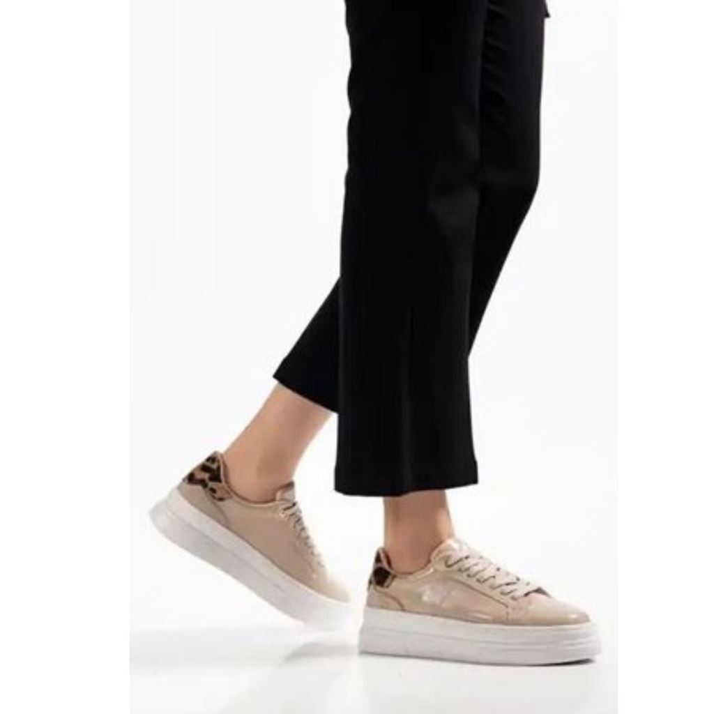 Jetan Bej Rugan Bağcıklı Spor Ayakkabı