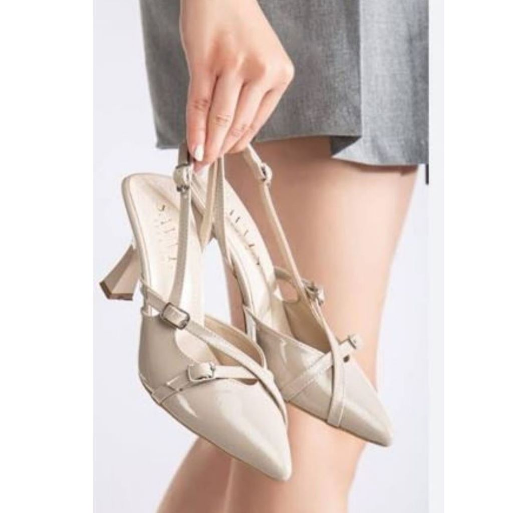 Tetti Bej Rugan Topuklu Ayakkabı