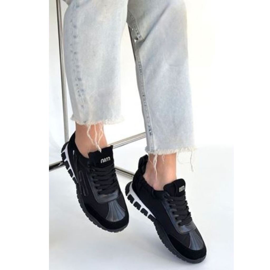 Huer Siyah Nubuk Bağcıklı Spor Ayakkabı