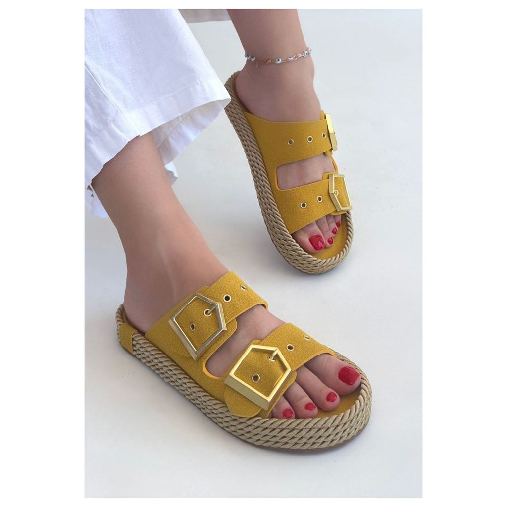 Loera Sarı Nubuk Çift Tokalı Terlik