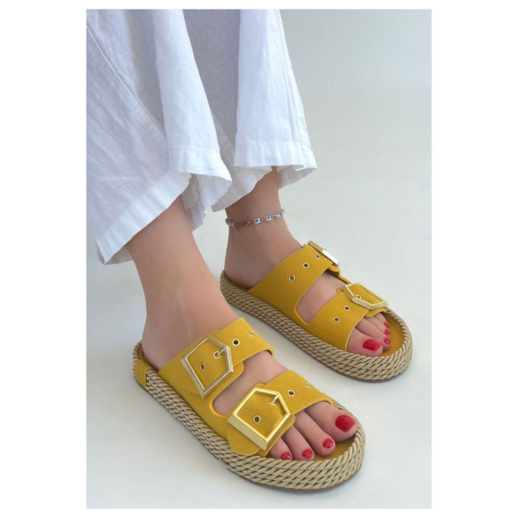 Loera Sarı Nubuk Çift Tokalı Terlik