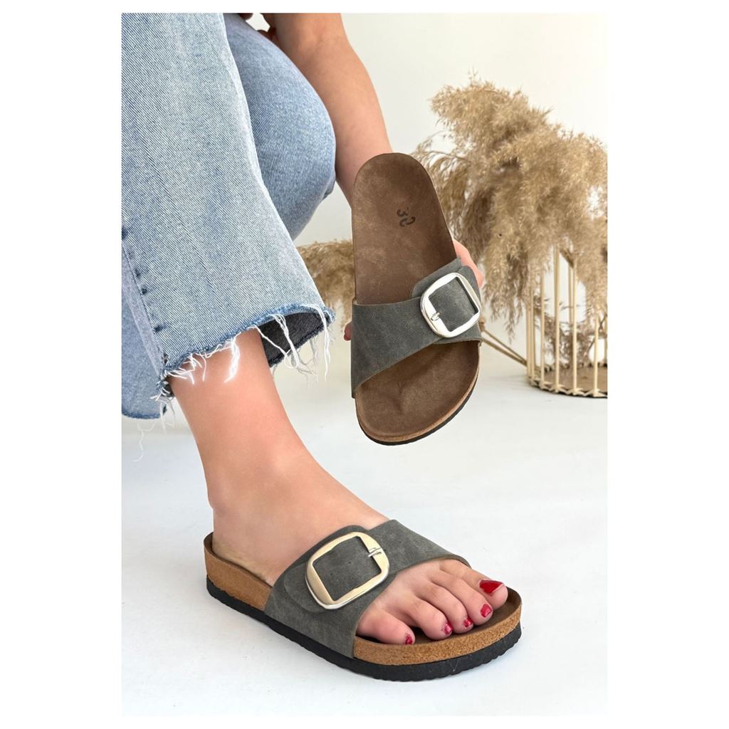 Zooy Yeşil Nubuk Terlik