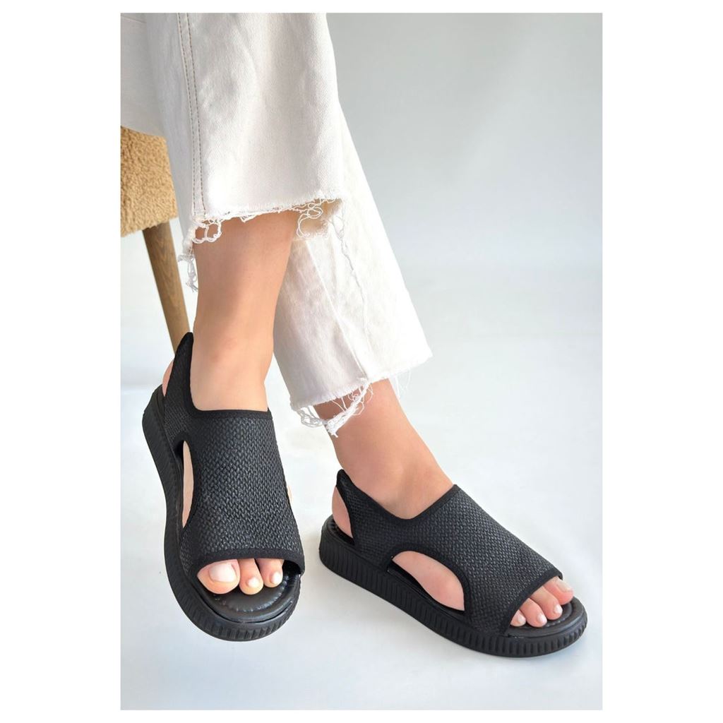 Wayi Siyah Platform Tabanlı Hasır Örgü Arkası Lastikli Kadın Sandalet