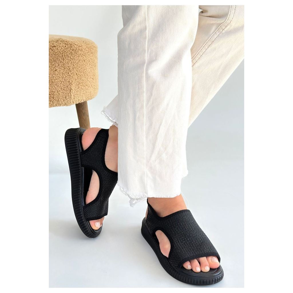 Wayi Siyah Platform Tabanlı Hasır Örgü Arkası Lastikli Kadın Sandalet