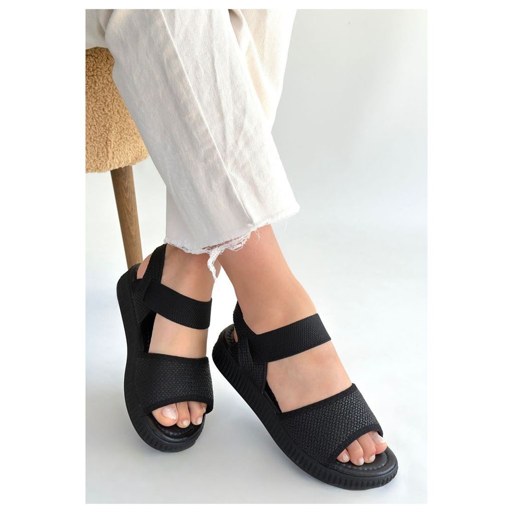 Jake Siyah Hasır Örgülü Lastikli Konforlu Günlük Sandalet