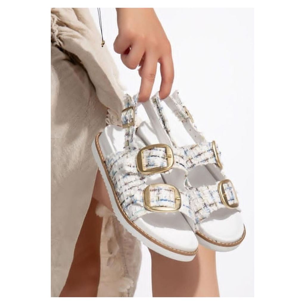 Olira Beyaz Simli Kemerli Sandalet