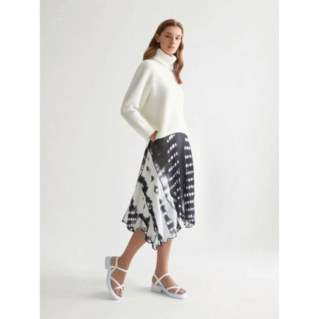 Nordi Beyaz Cilt Kemerli Sandalet