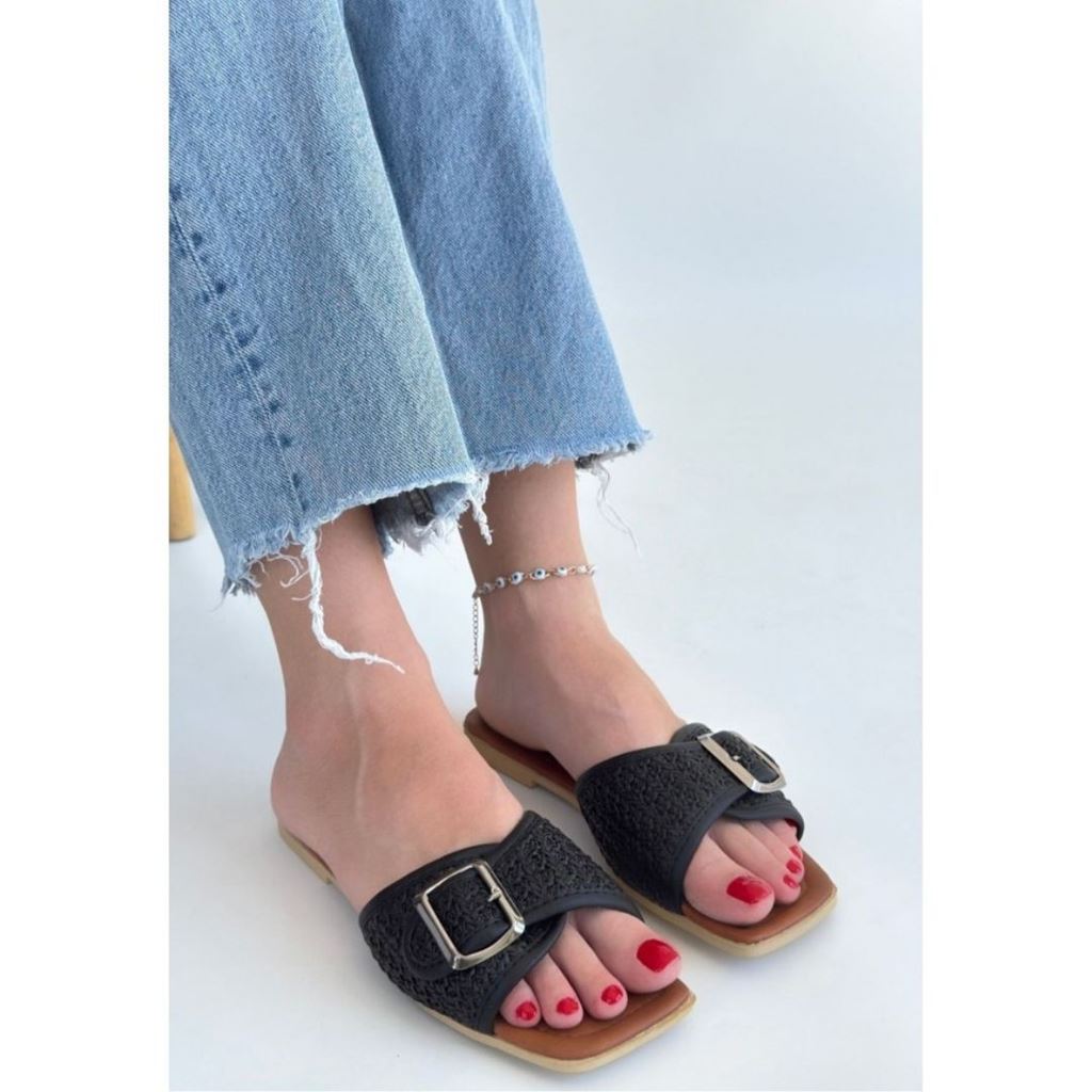 Revin Siyah Cilt Terlik