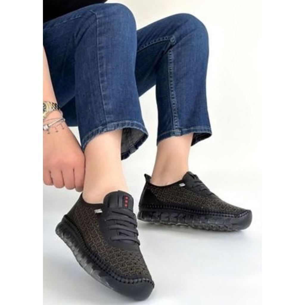 Otja Siyah Deri Lazerli Bağcıklı Spor Ayakkabı