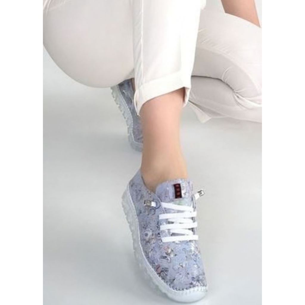 Kinte Lila Desenli Deri Bağcıklı Spor Ayakkabı