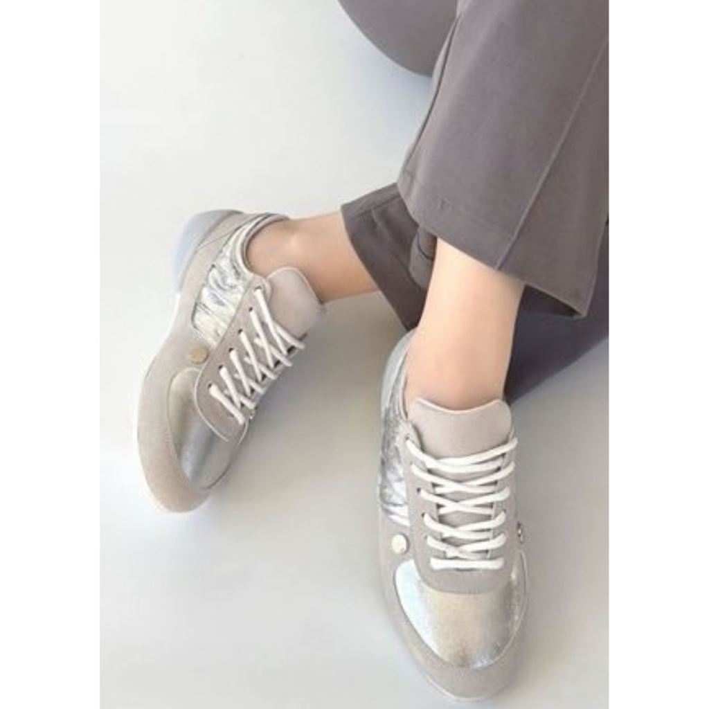 Jawen Gri Nubuk Gümüş Detaylı Spor Ayakkabı