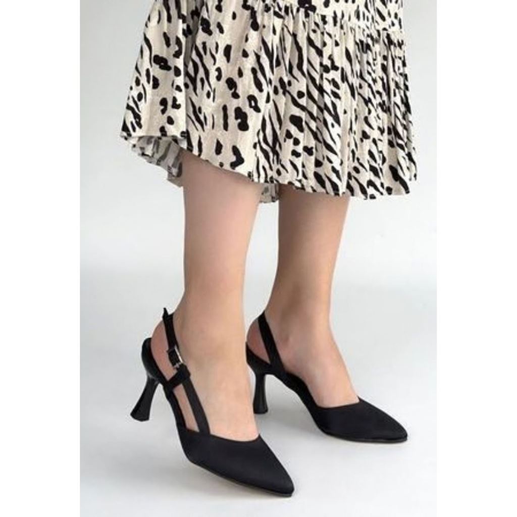 Joga Siyah Cilt Simli Topuklu Ayakkabı