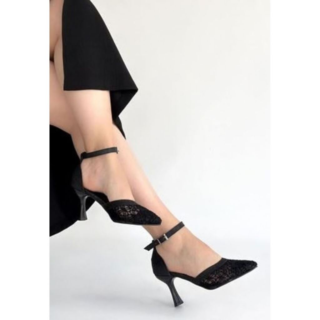 Weja Siyah Cilt Tül Detaylı Topuklu Ayakkabı