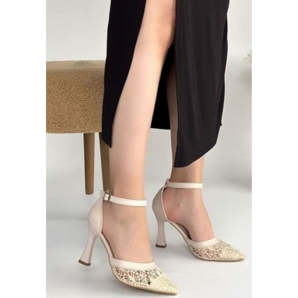 Hejja Bej Cilt Tül Detaylı Topuklu Ayakkabı