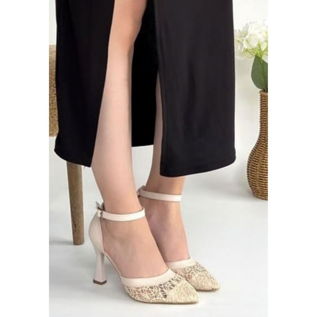 Hejja Bej Cilt Tül Detaylı Topuklu Ayakkabı