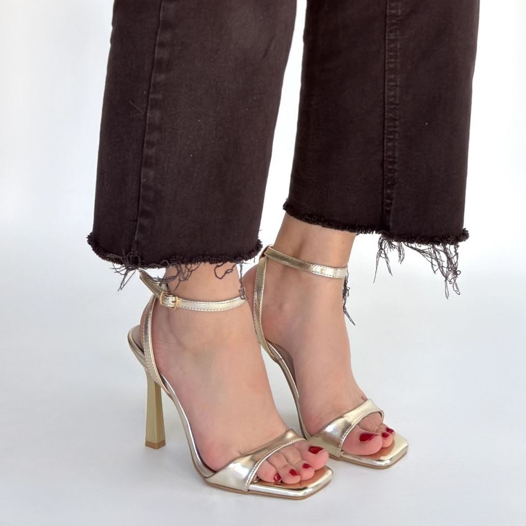 Jowin Gold Rugan Topuklu Bilekten Kemerli Ayakkabı