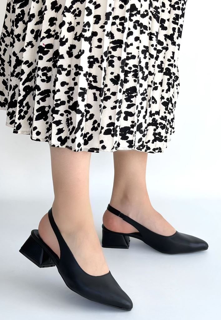 Evia Siyah Cilt Topuklu Ayakkabı