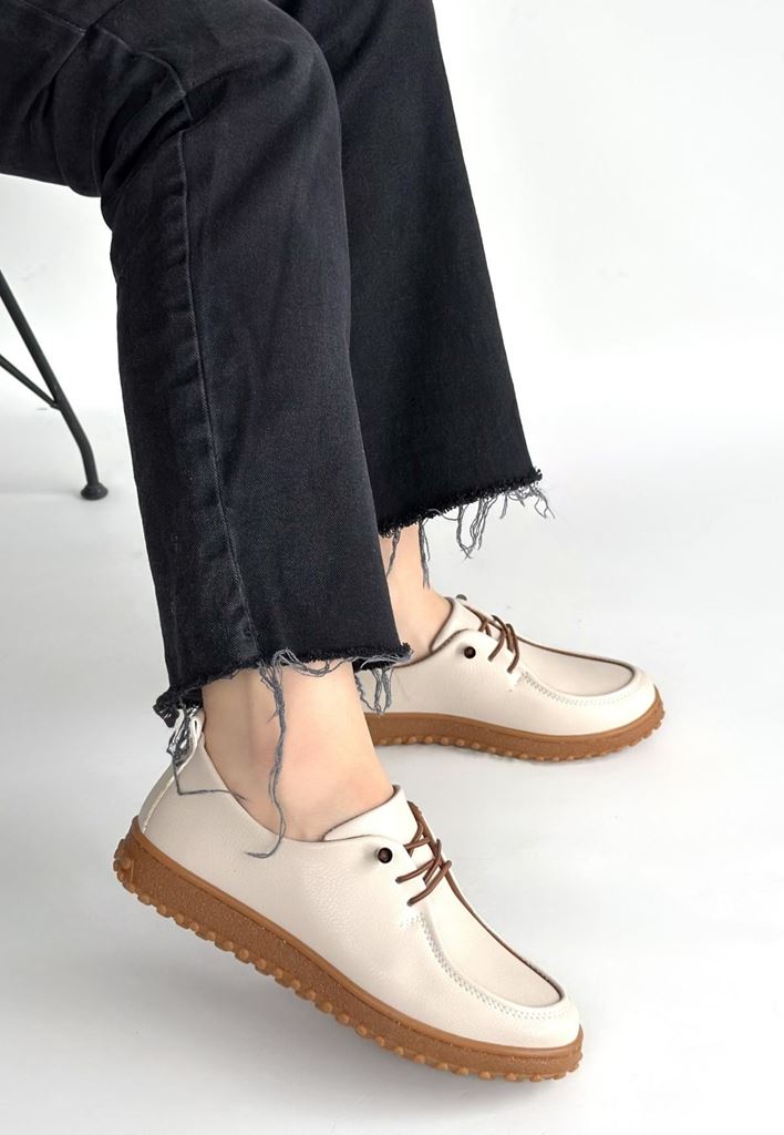 Guot Bej Cilt Bağcıklı Babet Ayakkabı