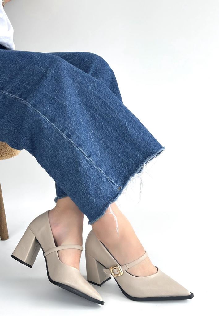 Nıvra Bej Cilt Topuklu Ayakkabı