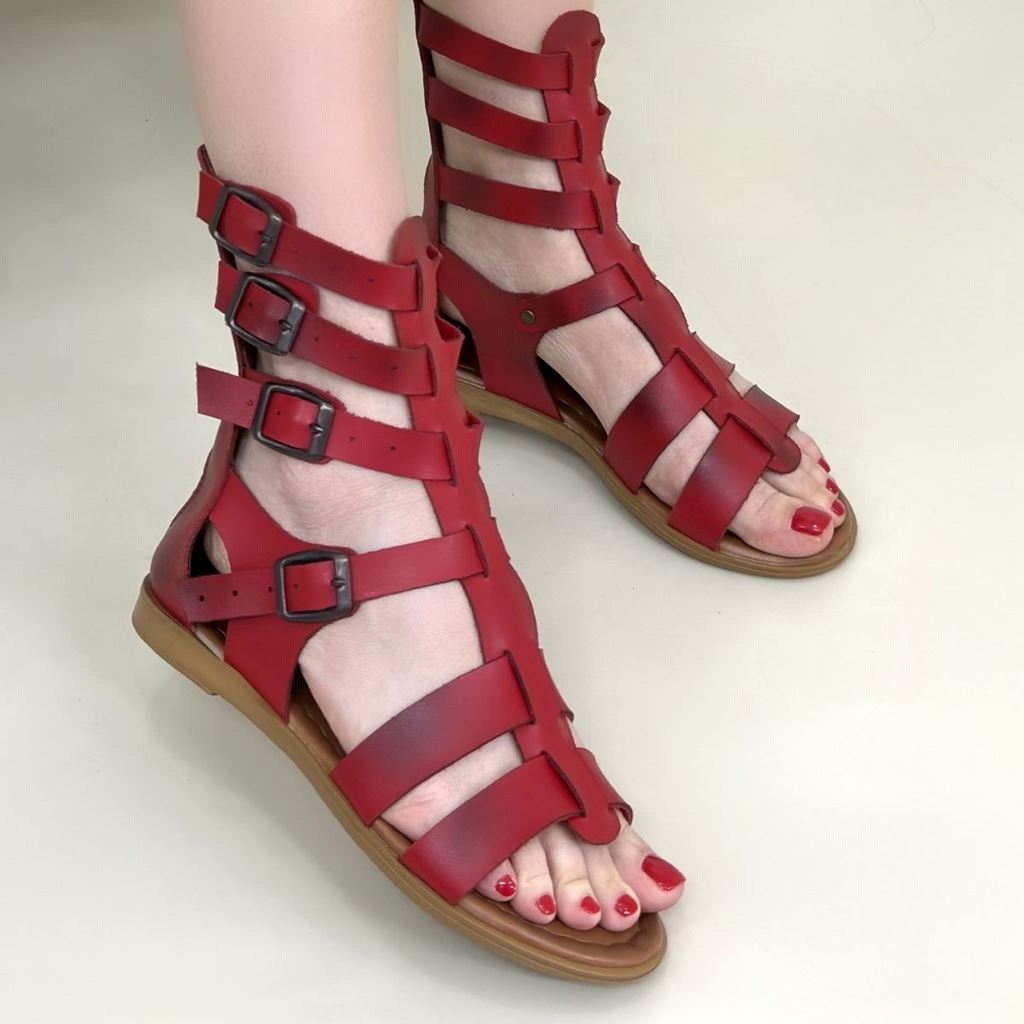 Nola Kırmızı Deri Kemerli Sandalet