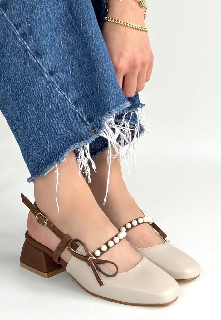 Ceyda Bej Cilt Taba Detaylı Topuklu Ayakkabı